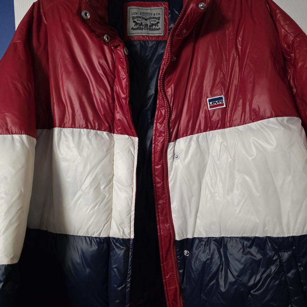 Women's LEVI'S Colorblock Puffer Jacket - Picture 4 of 10